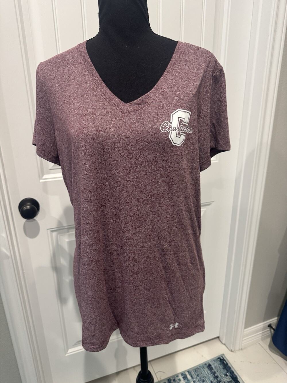 New Under Armour College of Charleston Women’s T Shirt Awesome Sz Large